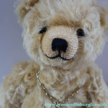 Load image into Gallery viewer, Vintage GEBRUDER BING Style / Steiff Musical Bear. Limited Edition of only 500. Musical No-No Lullaby Teddy Bear
