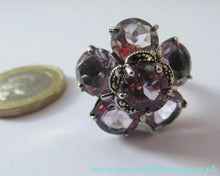 Load image into Gallery viewer, Vintage 925 Solid Silver Ring Flower Head with Amethyst Crystals UK Size O
