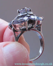 Load image into Gallery viewer, Vintage 925 Solid Silver Ring Flower Head with Amethyst Crystals UK Size O
