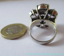 Load image into Gallery viewer, Vintage 925 Solid Silver Ring Flower Head with Amethyst Crystals UK Size O
