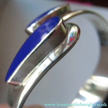 Load image into Gallery viewer, Vintage 925 Sterling Silver Bracelet with Lapis Lazuli Inset Decorations
