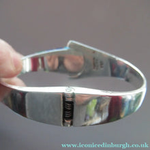 Load image into Gallery viewer, Vintage Mexican Taxco 925 Sterling Silver Bracelet Bangle with Coloured Agate Stones 
