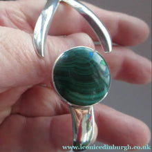 Load image into Gallery viewer, Vintage Mexican Taxco 925 Sterling Silver Bracelet or Hinged Bangle
