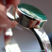 Load image into Gallery viewer, Vintage Mexican Taxco 925 Sterling Silver Bracelet or Hinged Bangle
