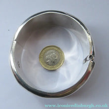 Load image into Gallery viewer, Vintage Mexican Silver Hinged Bracelet Brutalist Design
