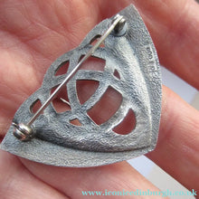 Load image into Gallery viewer, Vintage Scottish Silver Orkney Ola Gorie Brooch 1980s Original Box
