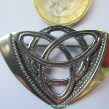 Load image into Gallery viewer, Vintage Scottish Silver Orkney Ola Gorie Brooch 1980s Original Box
