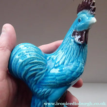 Load image into Gallery viewer, Vintage Chinese Export Blue Roosters. Pair
