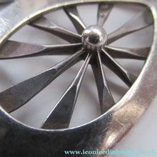 Load image into Gallery viewer, Gordon William Stevens 1970s Brutalist Modernist Pendant. Edinburgh Pendant
