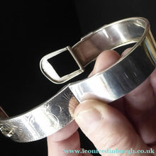 Load image into Gallery viewer, Vintage Heavy 925 Silver Buckle Bracelet 
