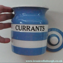Load image into Gallery viewer, Vintage TG Green CORNISHWARE Lidded Storage Jar for CURRANTS: 5 Inches in Height. Black Shield Mark
