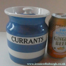 Load image into Gallery viewer, Vintage TG Green CORNISHWARE Lidded Storage Jar for CURRANTS: 5 Inches in Height. Black Shield Mark
