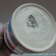 Load image into Gallery viewer, Vintage TG Green CORNISHWARE Lidded Storage Jar for CURRANTS: 5 Inches in Height. Black Shield Mark

