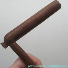Load image into Gallery viewer, Vintage Wooden Zule Wooden Pedi Pipe Xhosa Tribe South Africa
