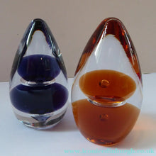 Load image into Gallery viewer, Pair of Wedgwood Paperweights by Stennett Wilson
