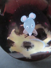 Load image into Gallery viewer, Early Caithness Glass Paperweight Little Mouse

