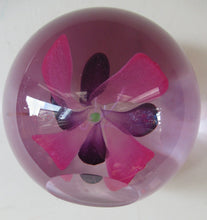 Load image into Gallery viewer, Margot Thompson Pot Pourri Scottish Caithness Glass Paperweight 1990
