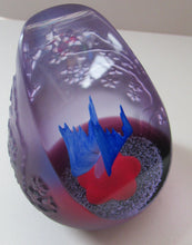 Load image into Gallery viewer, Rare 1999 Caithness Paperweight One Fine Day. Small Limited Edition
