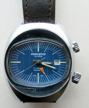 Load image into Gallery viewer, 1970s Vintage Space Age Memostar Wristwatch with blue face
