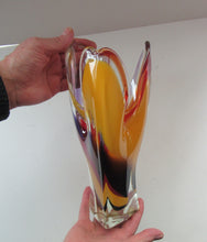 Load image into Gallery viewer, 1960s Hineri Iwatsu Japanese Glass Handkerchief Vase
