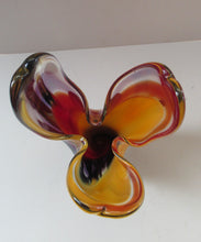 Load image into Gallery viewer, 1960s Hineri Iwatsu Japanese Glass Handkerchief Vase
