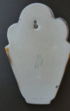 Load image into Gallery viewer, Shorter and Son Art Deco Ceramic Shell Wall Pocket

