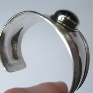 Vintage 925 Silver Cuff Bracelet with Onyx Cabochon Mexican