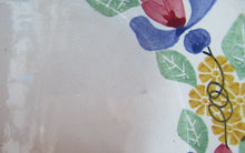 Load image into Gallery viewer, Heron Kirkcaldy Methven Pottery Five Bowls Floral Pattern
