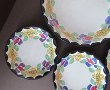 Load image into Gallery viewer, Heron Kirkcaldy Methven Pottery Five Bowls Floral Pattern
