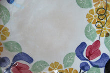 Load image into Gallery viewer, Heron Kirkcaldy Methven Pottery Five Bowls Floral Pattern
