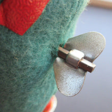 Load image into Gallery viewer, Alps 1950s Japanese Clockwork Bear Cubby Bear
