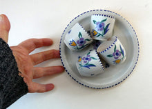 Load image into Gallery viewer, Vintage 1950s Floral POOLE POTTERY Set of Four Egg Cups &amp; Matching Stand
