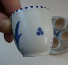 Load image into Gallery viewer, Vintage 1950s Floral POOLE POTTERY Set of Four Egg Cups &amp; Matching Stand
