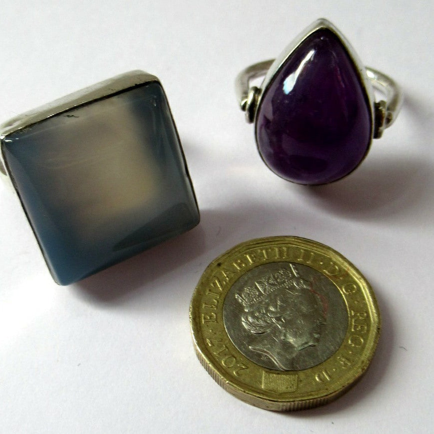 Vintage 925 Solid Silver Ring Flower Head with Amethyst Crystals UK Size O