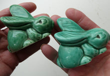Load image into Gallery viewer, 1930s Pair of Cee Dee Sylvac Kneeling Rabbits
