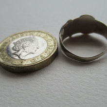 Load image into Gallery viewer, Hallmarked Scottish Silver Small Size N Buckle Ring
