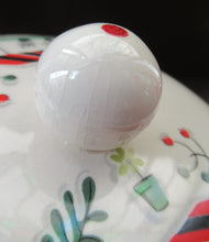 Load image into Gallery viewer, Vintage Garden Design 1950s Crown Ducal Arizona Serving Dish or Tureen
