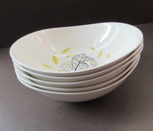 Load image into Gallery viewer, 1950s Johnson Brothers Autumn Leaves Set of Five Oval Bowls
