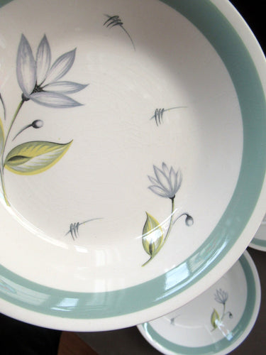 Set of Four Small Crown Ducal Bowls Water Lily Pattern