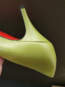 Pre-Loved Louboutin Shoes UK Size 5 1/2 Original Box. As New