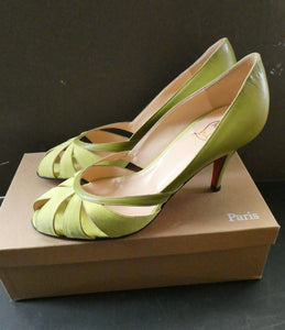 Pre-Loved Louboutin Shoes UK Size 5 1/2 Original Box. As New
