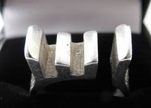 Load image into Gallery viewer, 1970s Abstract Silver Ring Signed CD
