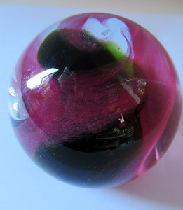 1989 Margot Thomson Caithness Paperweight Momentum 