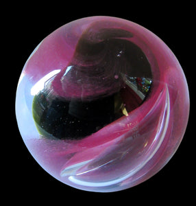 1989 Margot Thomson Caithness Paperweight Momentum 