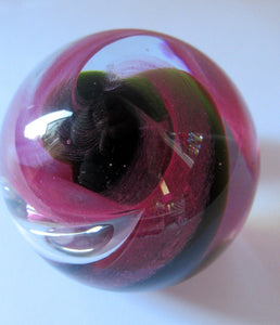 1989 Margot Thomson Caithness Paperweight Momentum 