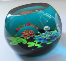 Load image into Gallery viewer, 1992 Lampwork Caithness Paperweight 1992 William Manzon Rose Garland
