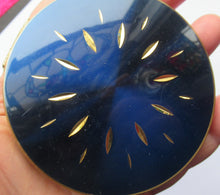 Load image into Gallery viewer, Vintage 1960s POWDER COMPACT with Royal Blue Enamel with Incised Gold Abstract Ring Pattern
