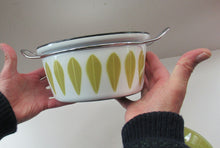 Load image into Gallery viewer, Vintage 1960s Catherineholm Casserole Dish Lotus Pattern
