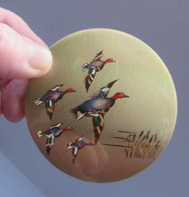 Load image into Gallery viewer, 1960s Stratton Gold Tome Flying Ducks Powder Compact
