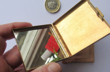 Load image into Gallery viewer, Miniature Square Powder Compact with Mother of Pearl Lid
